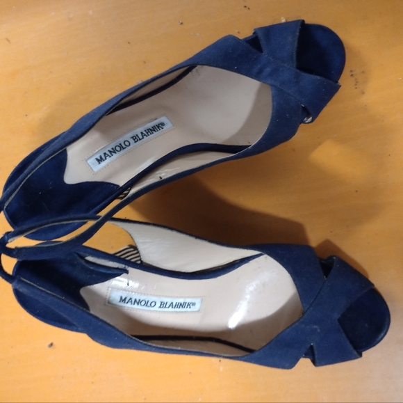 Manolo Blahnik Women's Sling Back Clog Navy Shoes Size 38/7(80) - Picture 2 of 9